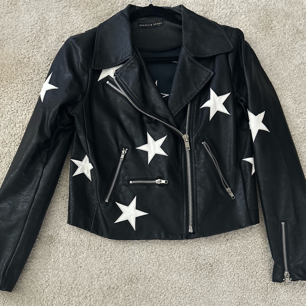 Black with white stars short jacket